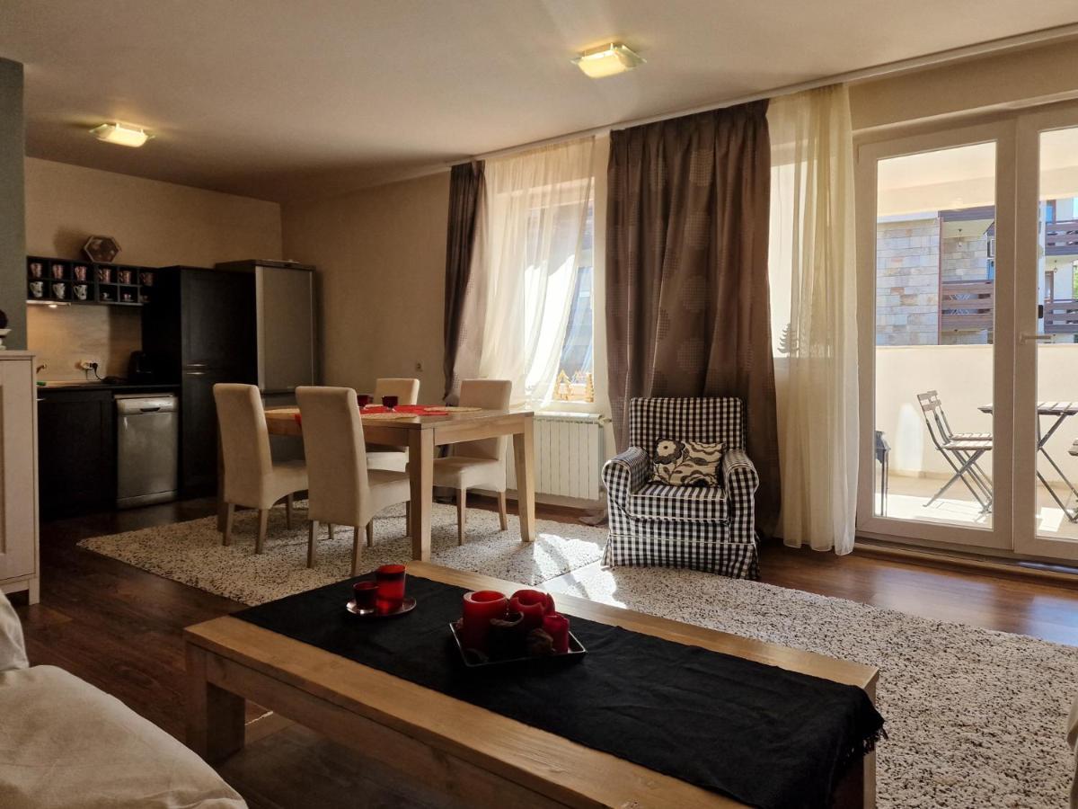 Bansko Royal Towers - 2Bd Flat With Parking By Flat Mаnager Apartment Exterior photo